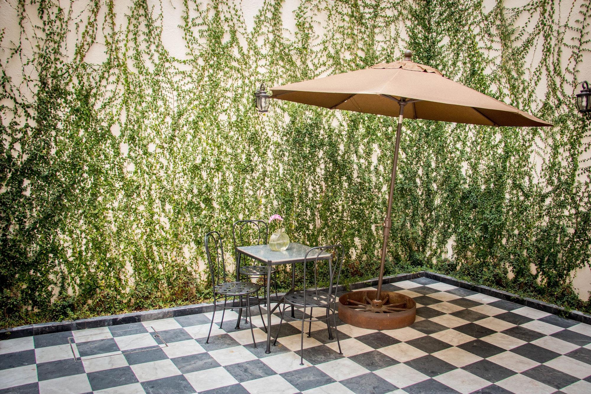 Gertrudis Hotel Морелія Екстер'єр фото